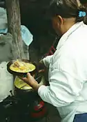アルゼンチンのシモカの市場で提供されるロクロ