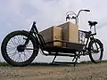 デンマークの荷物運搬用自転車の両足スタンド（6）