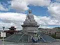 修道院にある仏像