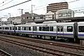 モハ225形（5100番台）6両編成時は女性専用車となる。