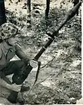 M31をM1に装填した海兵隊員