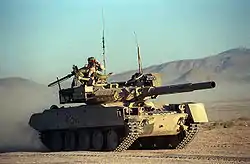 M551改造"T-80"(1993年撮影)