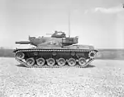 Type B砲塔を搭載したM60A1E1の試作車のうちの1両