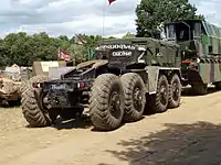 トラクター型の車体後部。