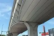 高架橋裏面吸音版。