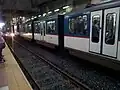 駅の北方のプラットホーム