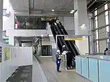 3層構造の中間にある乗換階
