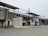 駅入口