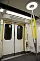 車内