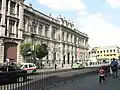 国立美術館