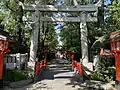 石造大鳥居（二の鳥居）。東京三鳥居の一つ。