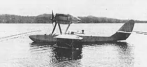 マッキ M.33