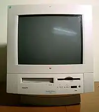 ディスプレイ一体型のPerfoma 5200