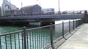 前川橋