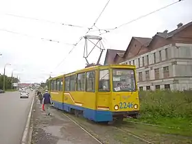 主力車両の71-605(2011年撮影)
