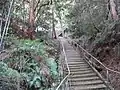 奥の院への道
