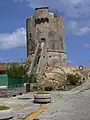 ムスリムの海賊対策のためにエルバ島に建てられた監視塔
