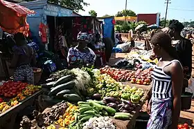 バンフォラの市場