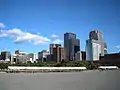皇居側から見た丸の内のスカイライン