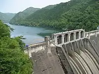 丸山ダム（木曽川）。木曽特定地域総合開発計画における治水事業の根幹である。
