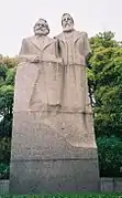 マルクスとエンゲルスの像(中華人民共和国・上海)
