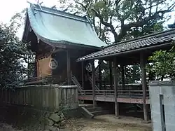 松前町の伊予神社本殿