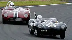 マセラティ・300S（左）とジャガー・Dタイプ（右）（1955年・S3000とS5000）