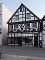 マッセナー通り24番地