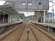 ホーム(踏切から)