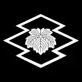 中陰松皮菱に鬼蔦(ちゅうかげまつかわびしにおにつた)
