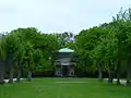 ベルク庭園の霊廟