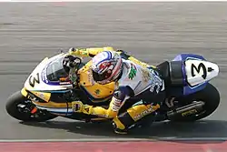 スズキ・GSX-R1000 K7を駆るマックス・ビアッジ