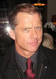 マックスウェル・コールフィールドMaxwell Caulfield