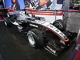 2005年のMP4-20 タバコ規制が厳しくなってきたため従来WESTが入る位置がドライバーの名前になっている