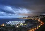 2022年の外観 (夜景)