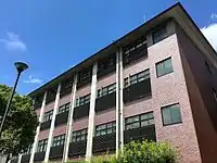 明学館（1990年竣工）