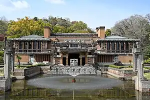 帝国ホテル中央玄関