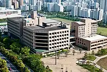 明海大学