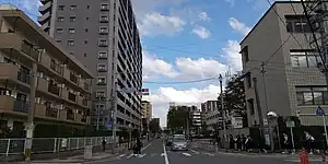姪の浜駅南線、西市民センター前交差点の東側（内浜一丁目）