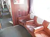 6人区分室の座席