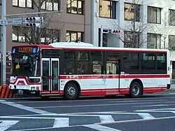 モデルチェンジ後のエアロスター 4619号車
