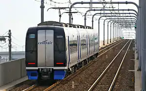 中部国際空港連絡鉄道橋を渡る2000系「ミュースカイ」