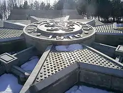 軍人墓地にあるトゥトラカンの戦いの慰霊碑