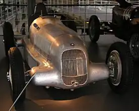 W25(1934年・グランプリカー)