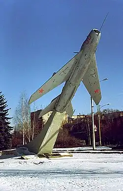 初期型のMiG-19