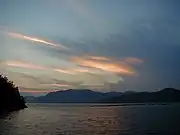 見近島キャンプ場付近より北西方向（上浦町方面）の眺望（2008年2月撮影）