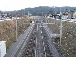 JRみどり湖駅(大字西条道畑)両側に広がる峰原の住宅地