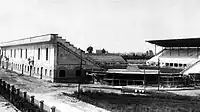 建設途中のスタジアム (1926年)