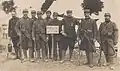 兵卒。外套を羽織っていない兵士はMle1914を着用（1915年）