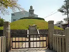 京都府京都市東山区の耳塚